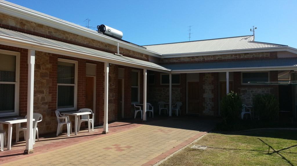 Sonbern Lodge Motel Wallaroo Room photo