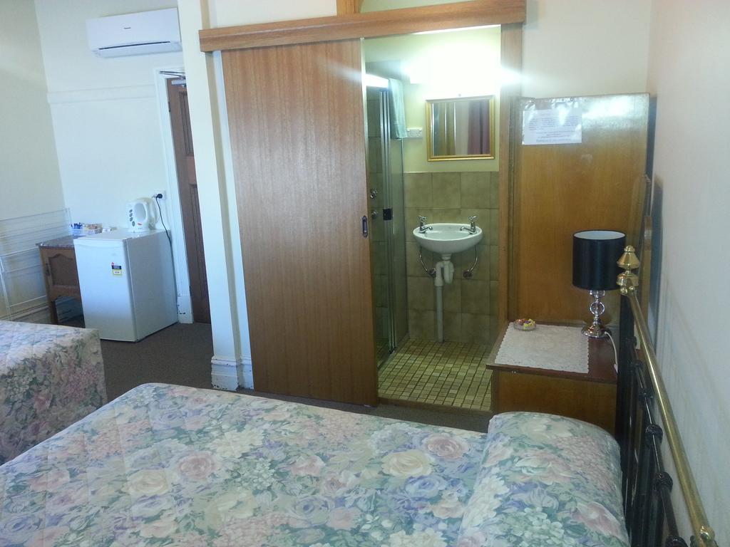 Sonbern Lodge Motel Wallaroo Room photo