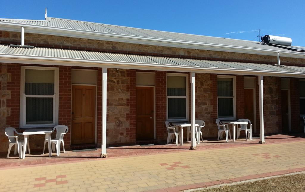 Sonbern Lodge Motel Wallaroo Room photo