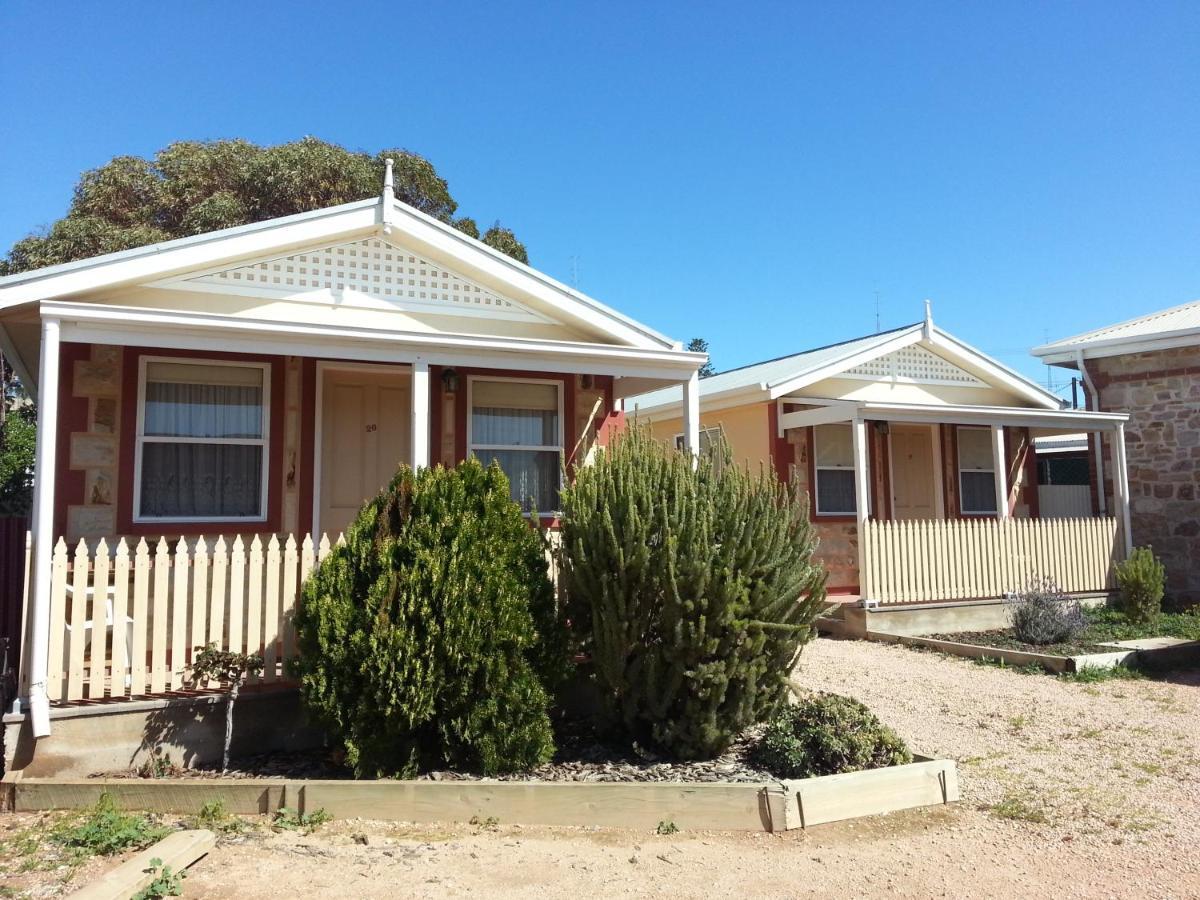 Sonbern Lodge Motel Wallaroo Exterior photo